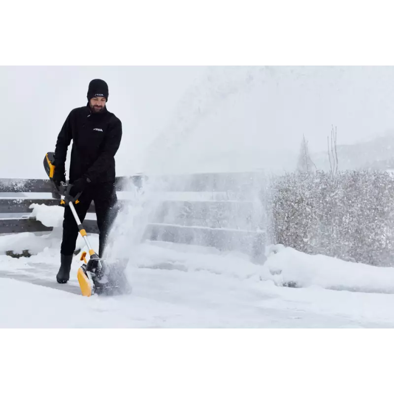 ST300e_2S1330101ST1_amb01